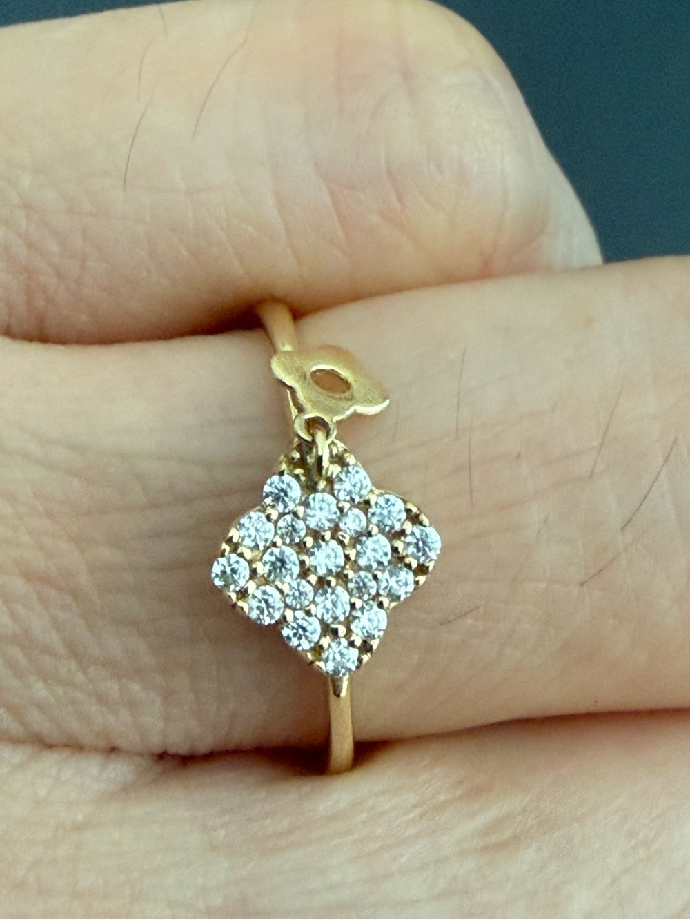 14K Yellow Gold Diamond-Look Cluster Ring with Clover Charm | Size 6.5